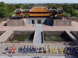 Khám Phá Huế Trong Ngày (Khách Quốc tế đi cùng)