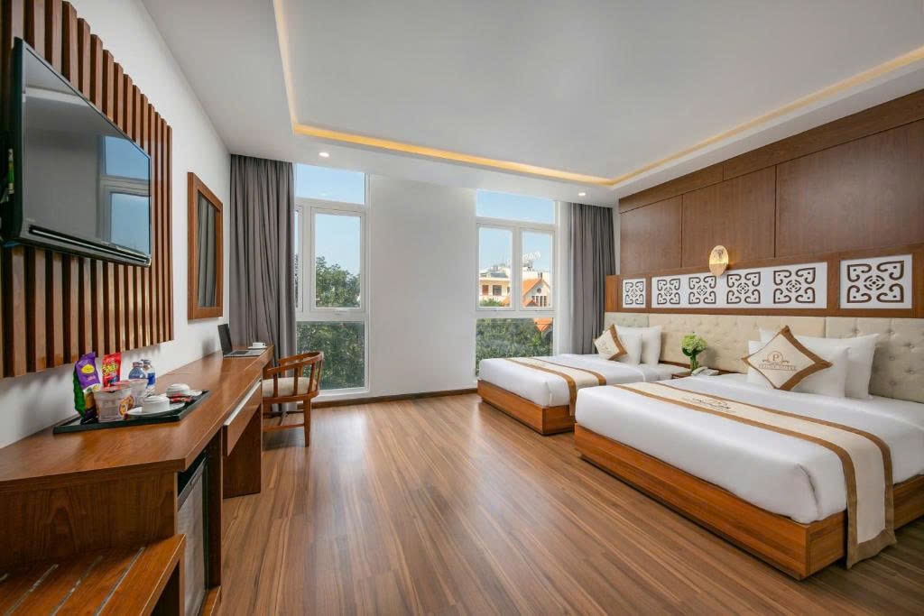 z6894896720008_36afd7de147bef873b79d2bd5a2c4d60-min