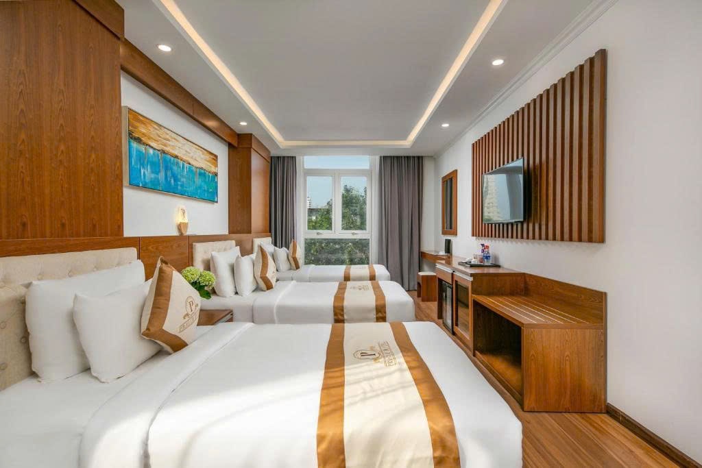 z6894896770210_fcba1febfa3362dc47969d7e9bc564cb-min