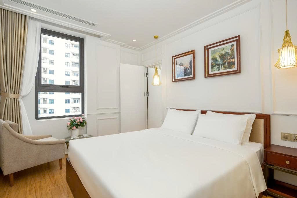 z6894899229853_d576fec104ca5a5082cb9fba9dd79954-min