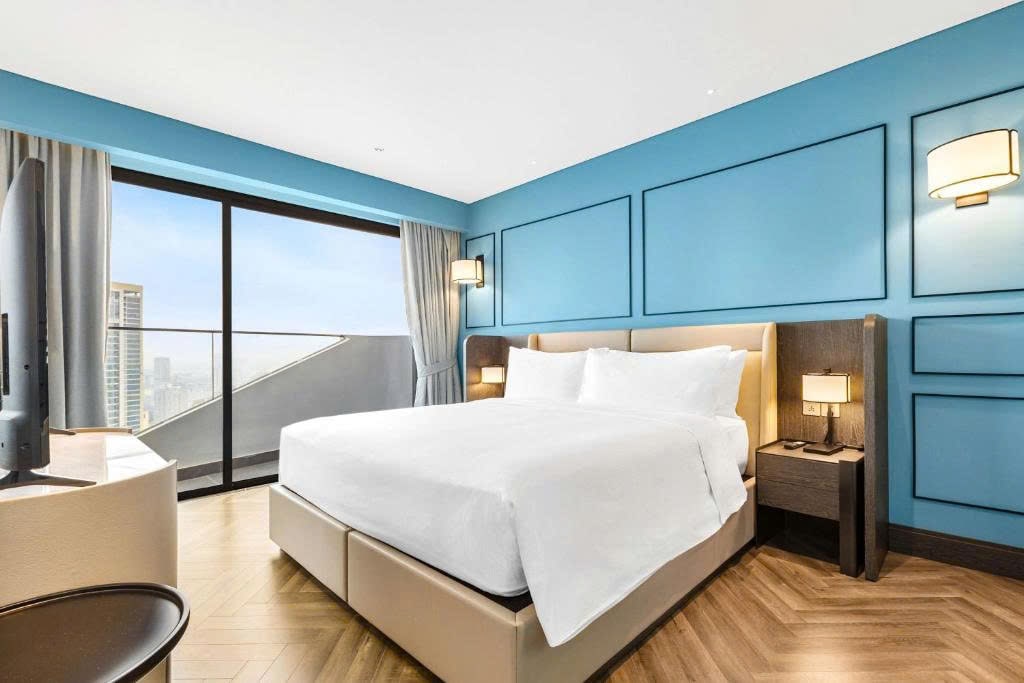 z6894902117338_296f2e7ef1023979b7ba4c4c4b7c22c7-min