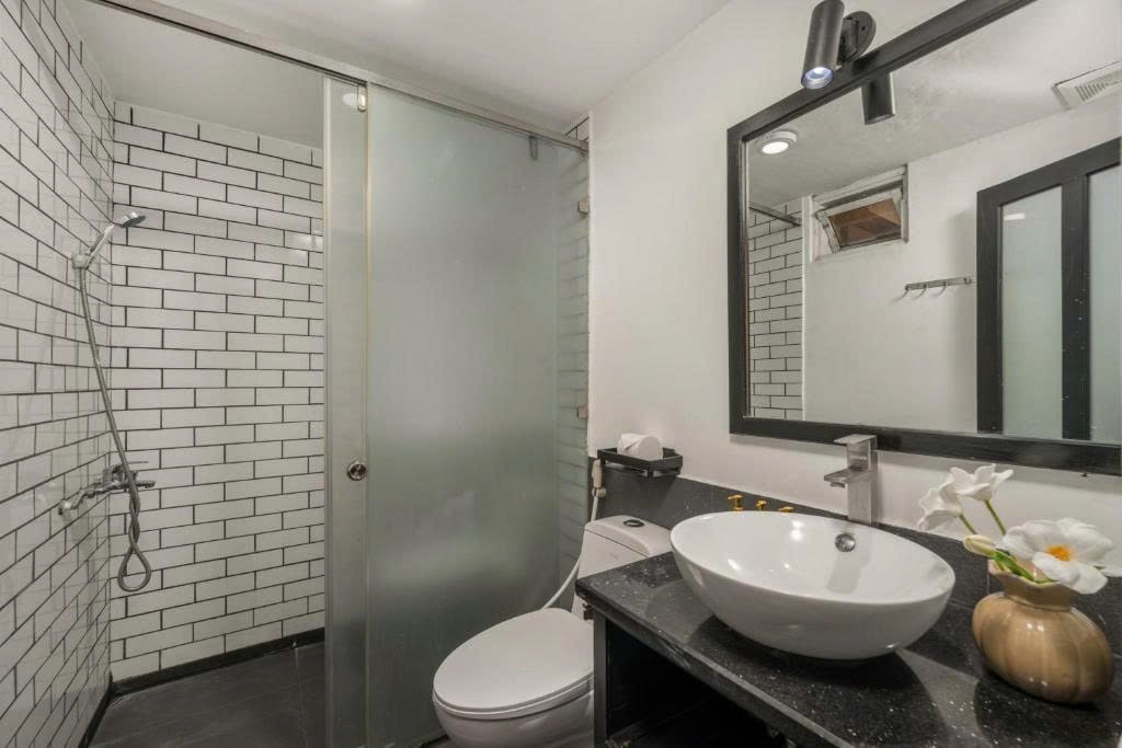 z6918081125960_8fdef3d6d5eae9e2854613a0c9dda487-min