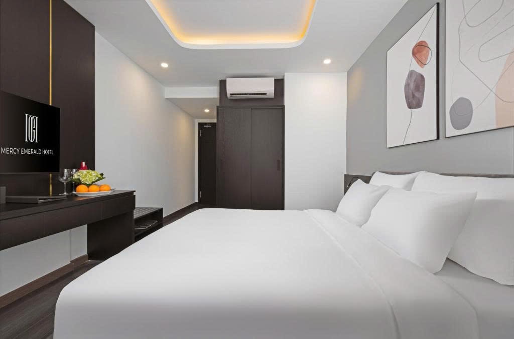 z6918088423393_91e5d5bdedfce70a3e50e0a8d8fba682-min