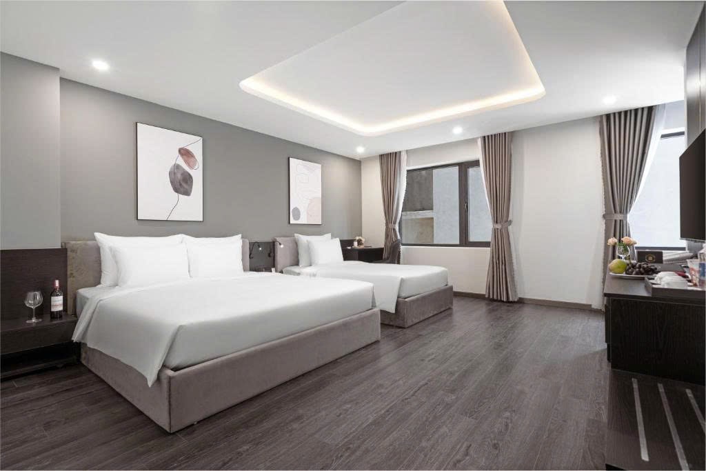 z6918088797443_17dc3324f3d9c6aafcf2f43b745f3d35-min