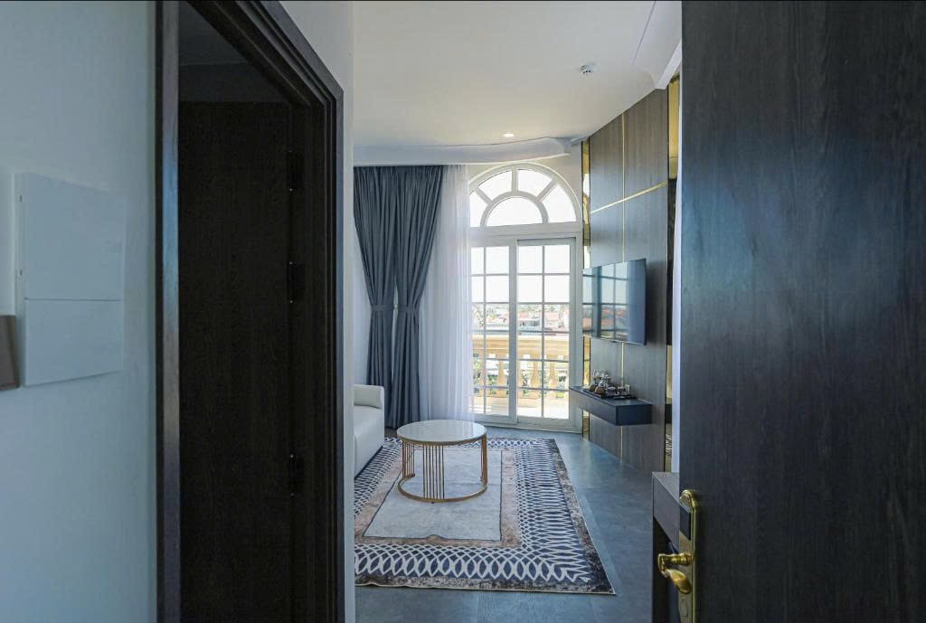 z6921526778446_61e9424d1dfbfc1d47aaccb7dde750ea-min