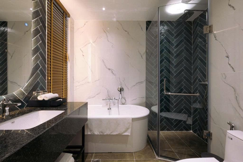 z6928758185548_560e2fa19f1d3014294ed479e5f5578e