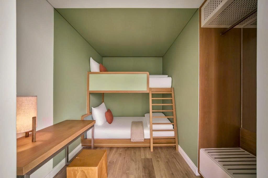 z6928770417233_293124dfa32752282aa6c1a1d8ad914e-min