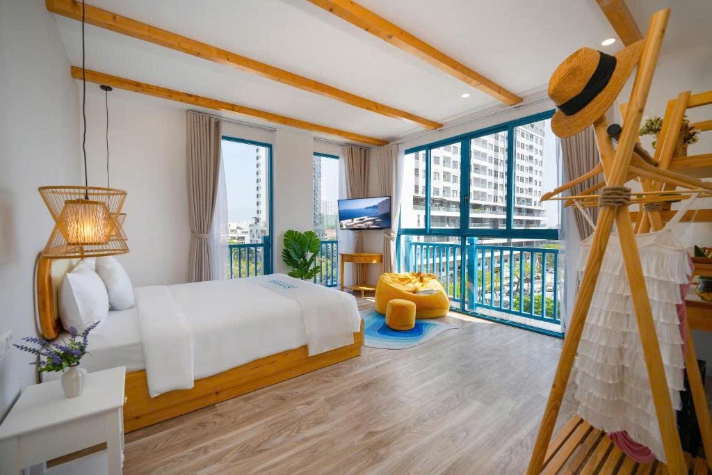 z6952578549709_e6f070dbd245113d478349c9bfd55ca6-min