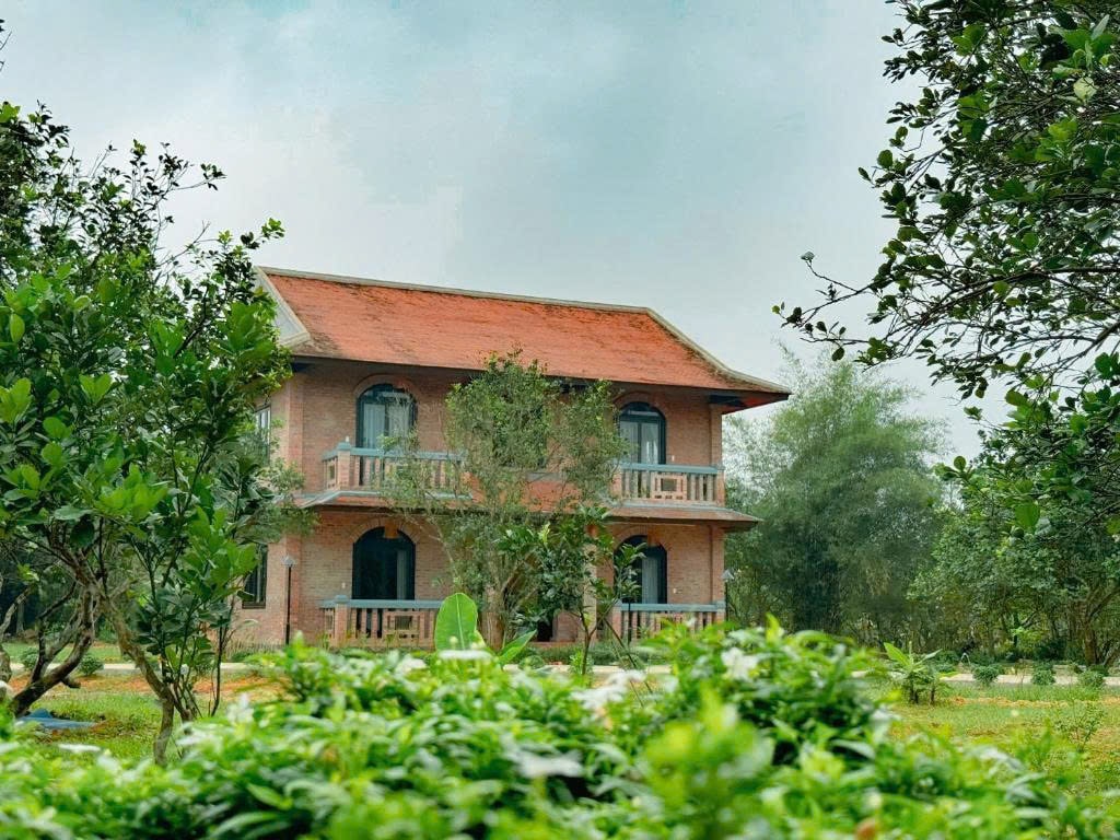 z6972362781221_6048528413793b45501ac6455d834750-min