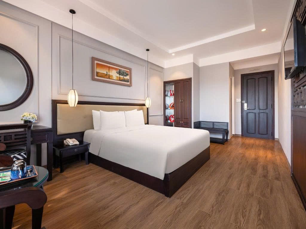 z6978819909792_d1b8bb49d7c52be84d93807614a4037f-min