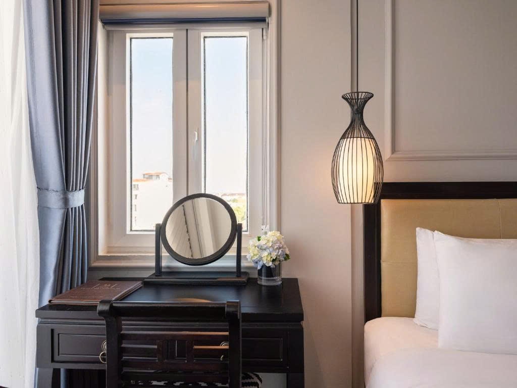 z6978820086893_7c9eecb70489cff11d583f2a6f260f3d-min