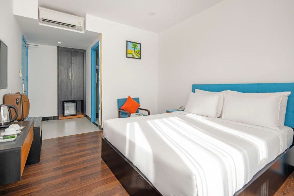 z6978826027243_4428076c9a97c1bf2b1326ea1fc528de-min