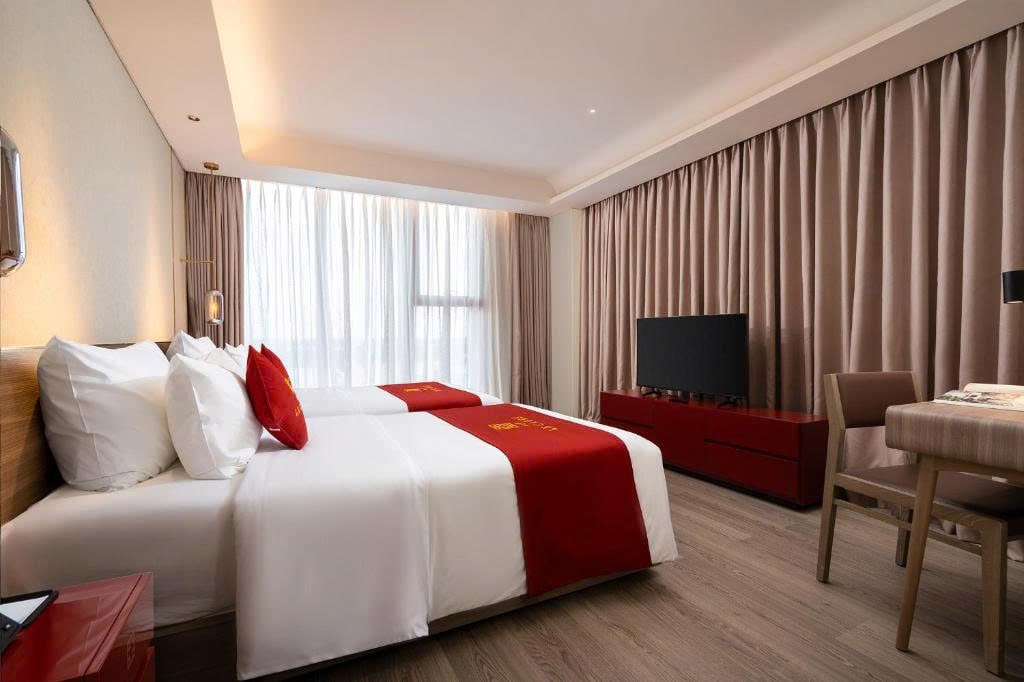 z7044227389054_72116798290b64360be2551375ed1894-min