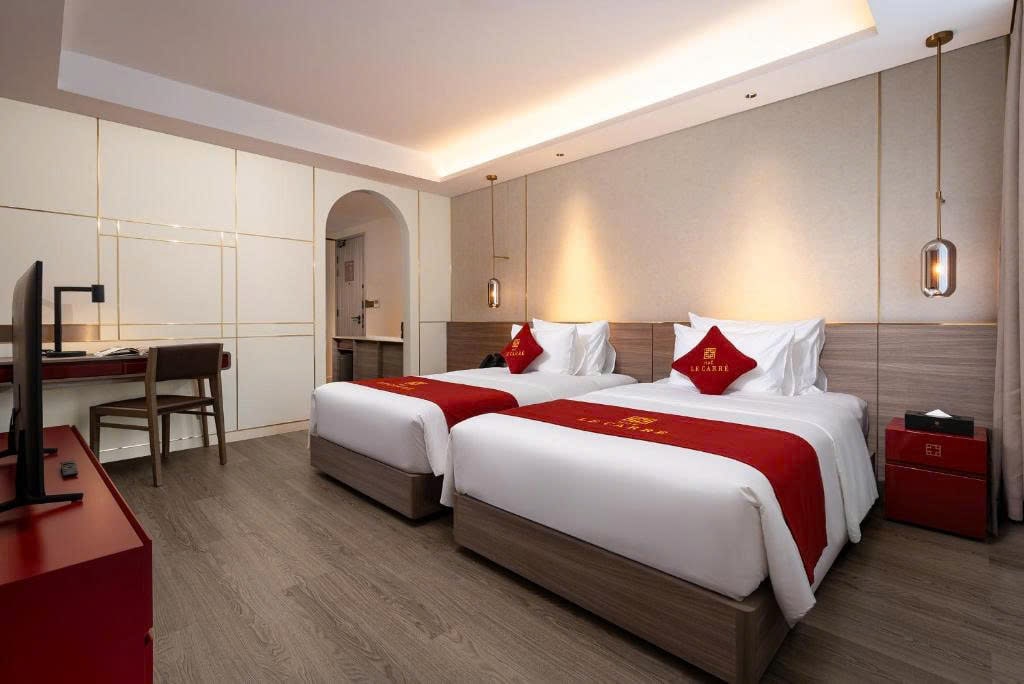 z7044227511007_678ad5f8a47e3f35fc8789f8ee1b40c5-min