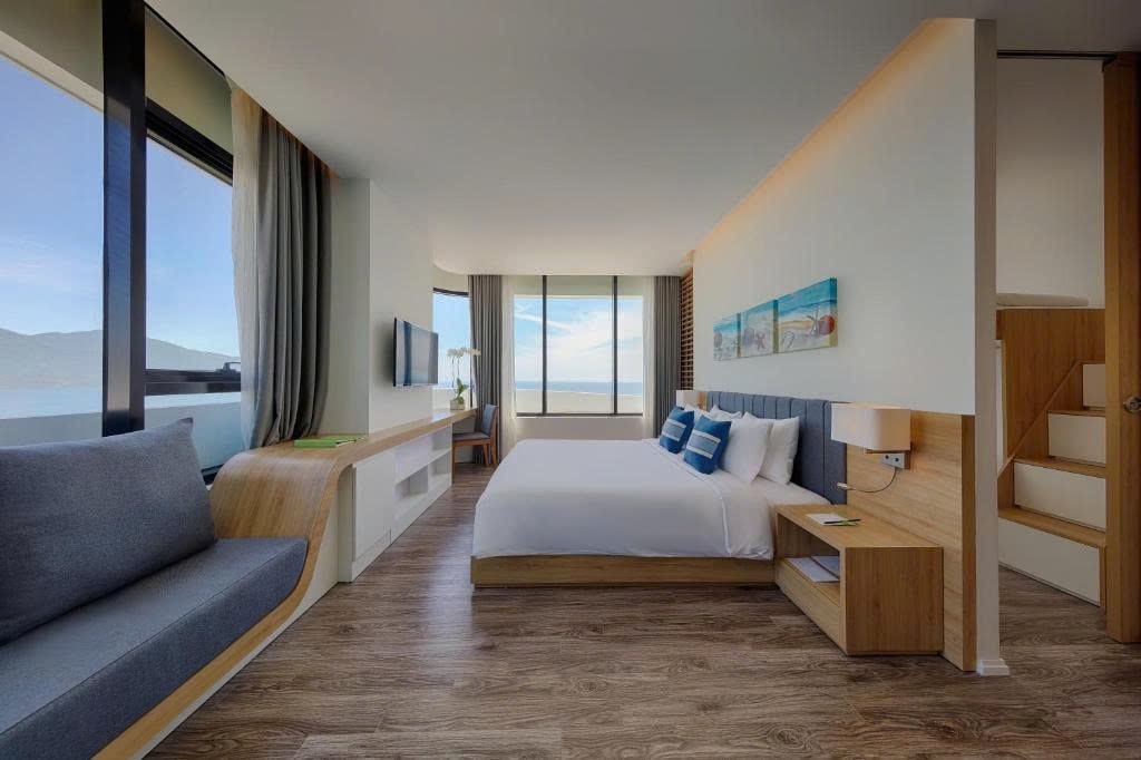 z7044230385560_936d33e6da9db64515b48f3f0fa515b9-min