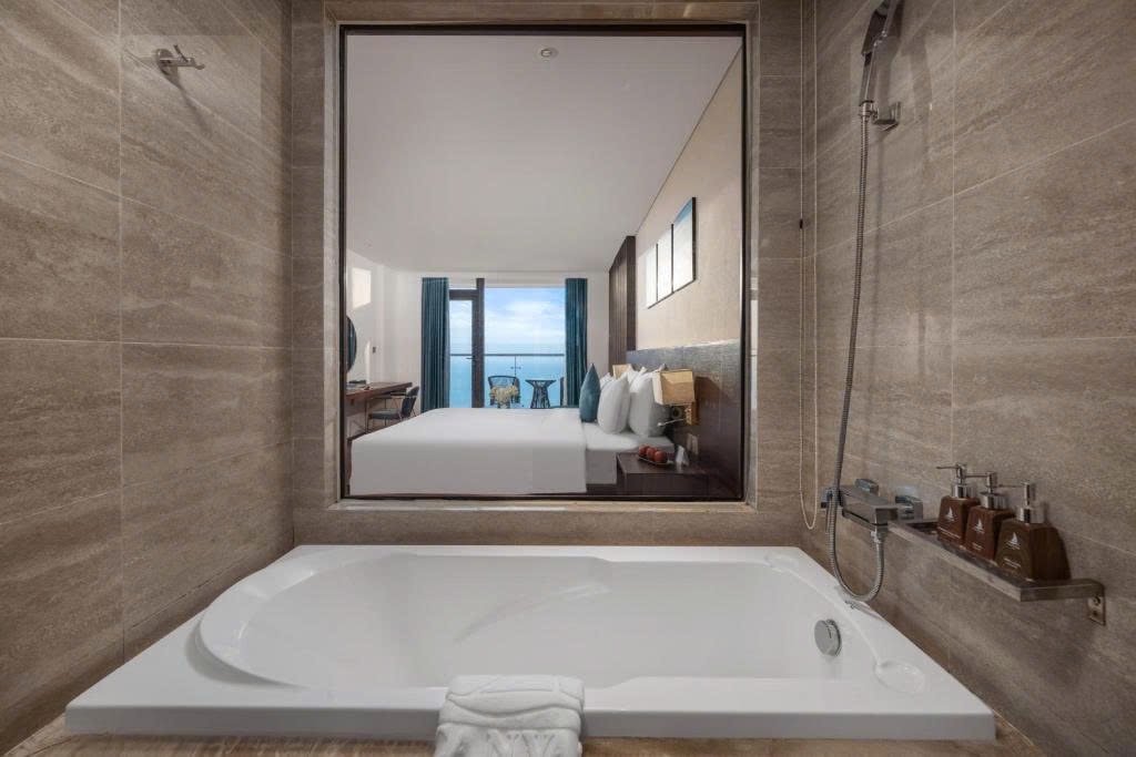 z7062074787759_3c5986e7c87b8439cd92a87dcc3d93de-min