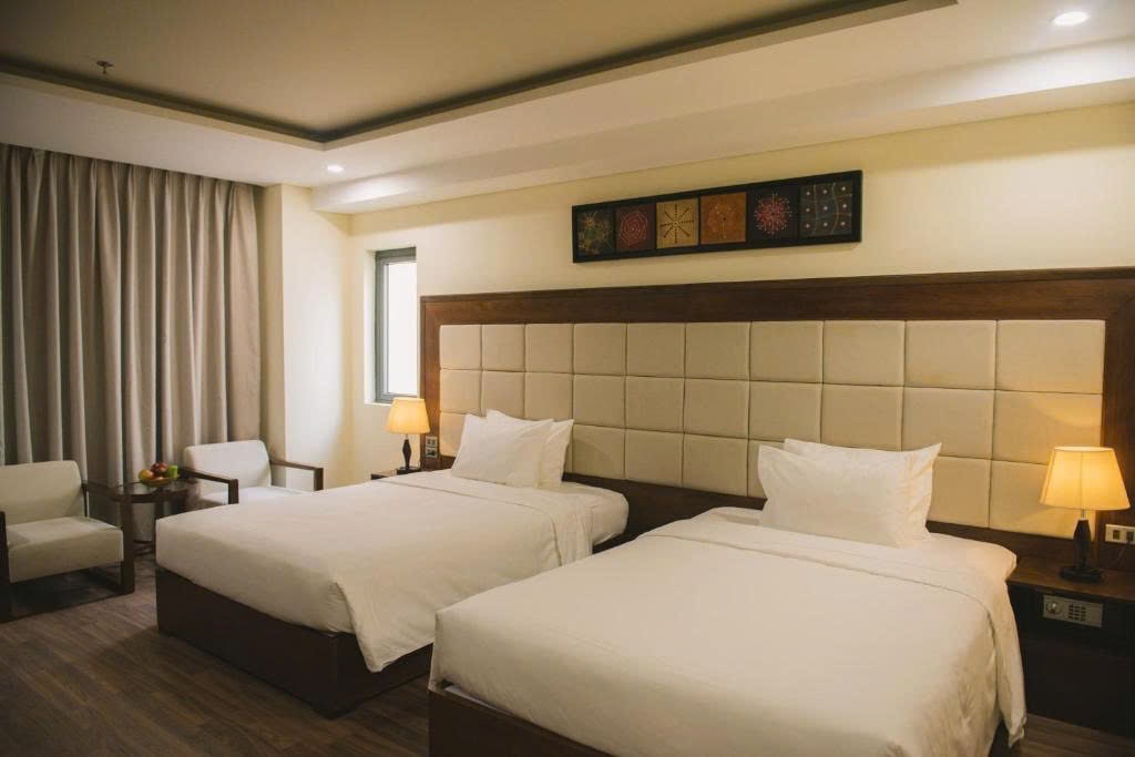 z7089492203345_59777e26b880d67d558037de53b1f9ab-min