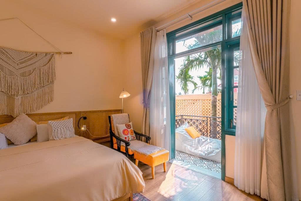 z7135192593626_8a80105012df56de4d94d351d285c10e-min