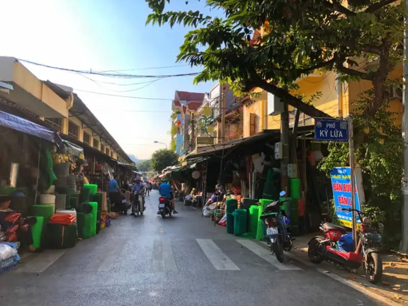 Khám Phá Phố Kỳ Lừa Lạng Sơn - Điểm Đến Gắn Với Câu Ca Dao Nổi Tiếng