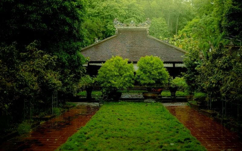 Chùa Đông Thiền - Một Khoảng Lặng Cổ Kính Giữa Lòng Huế