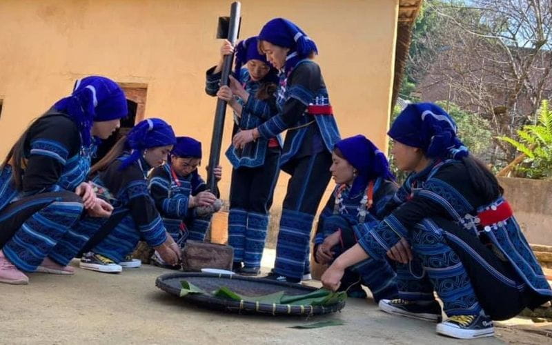 Y Tý - Những Mái Nhà Đất Giữa Biển Mây Vùng Cao
